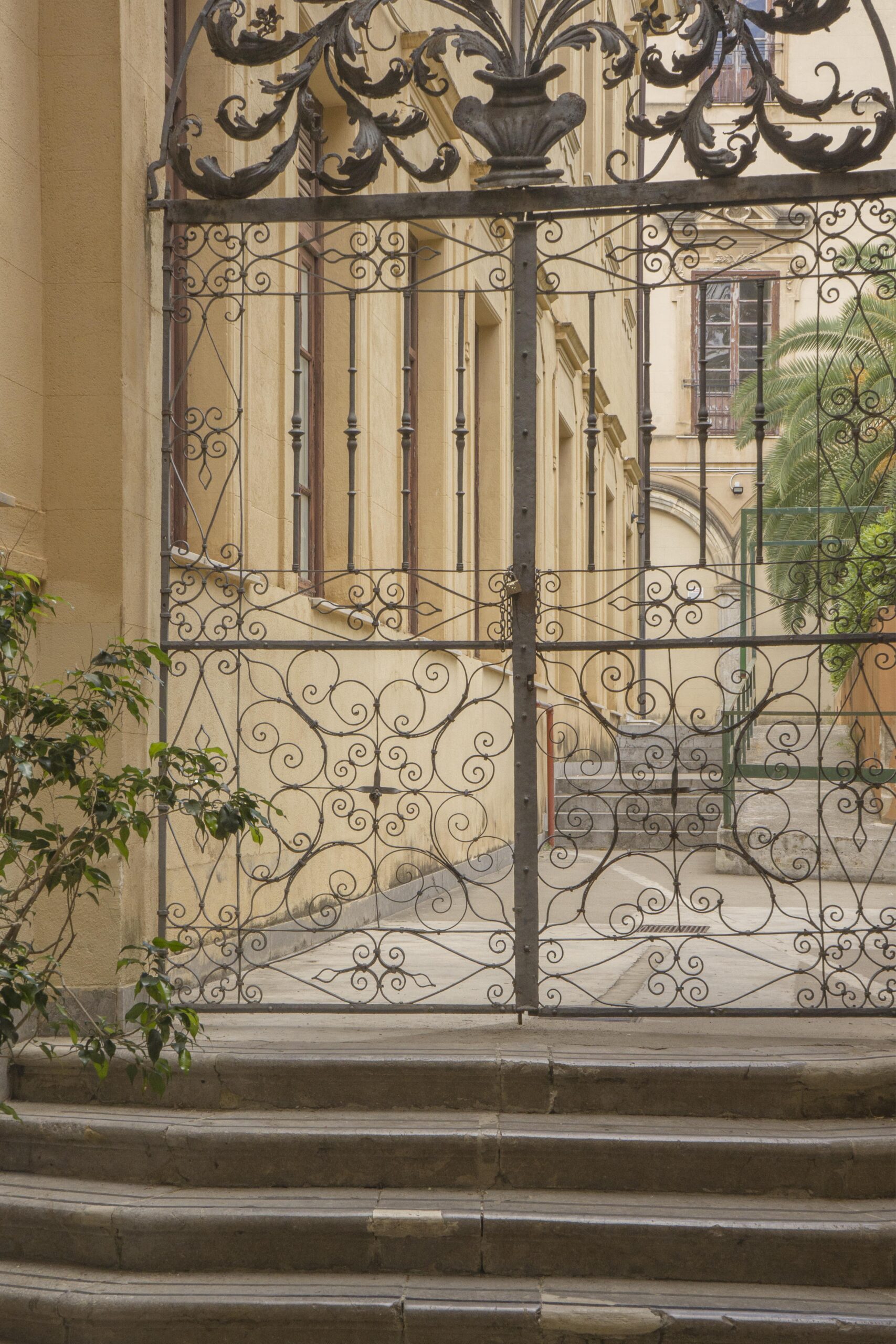 Palermo. Forme del suolo. Architettura della città. Giuseppe Ferrarella. Donata Sasso.